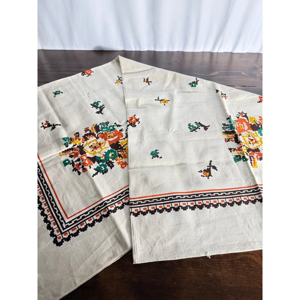 VTG Floral Cross Stitch Print Linen Tablecloth Cream Orange 51x26 Mid Century